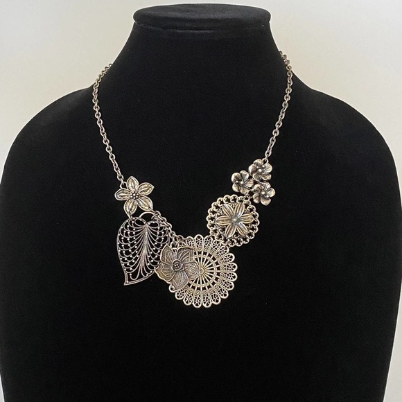 Premier Designs Necklace Silver Tone 15.5"+4" - Picture 2 of 6